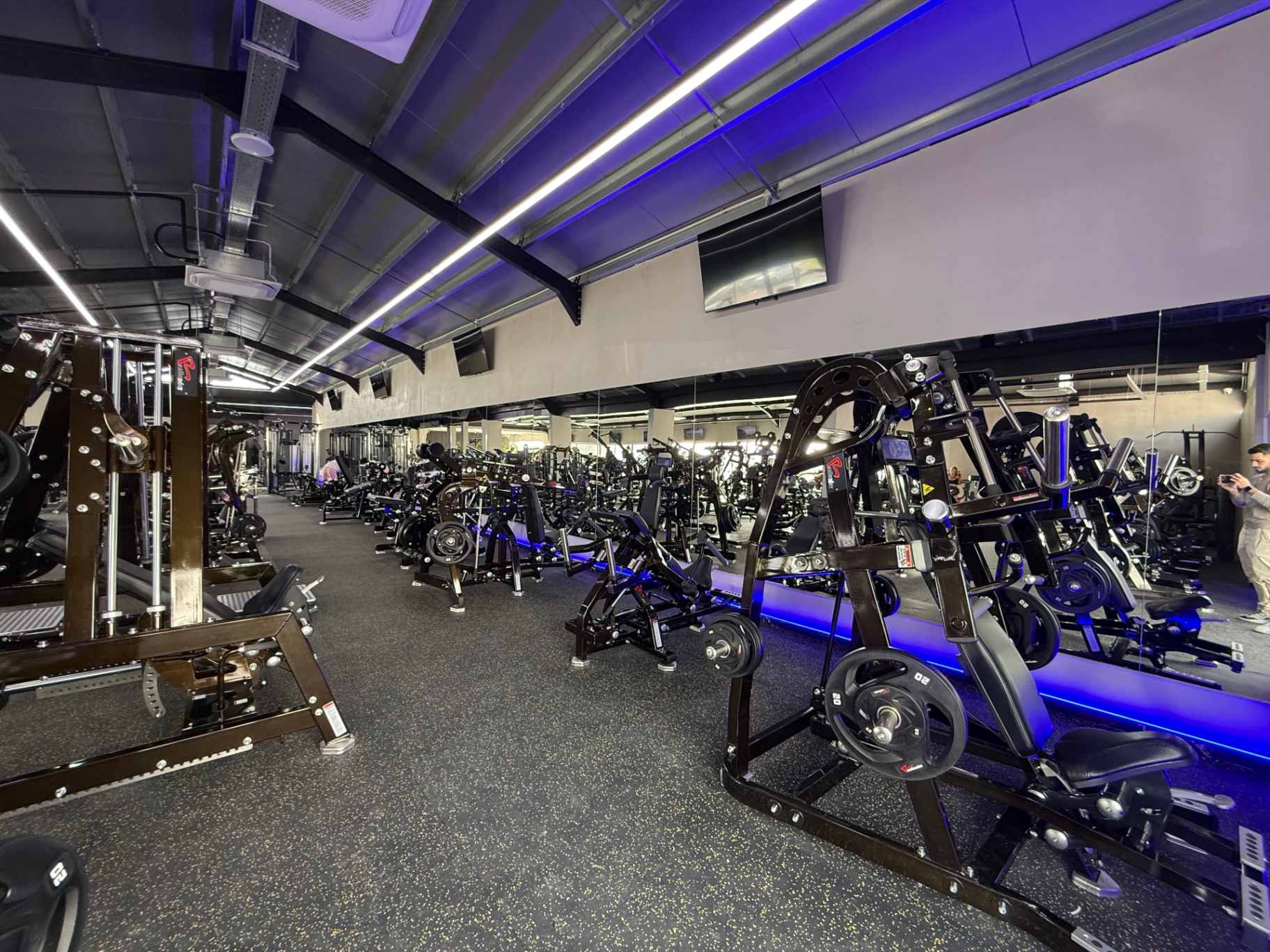 VIP GYM Paralimni interior view 16